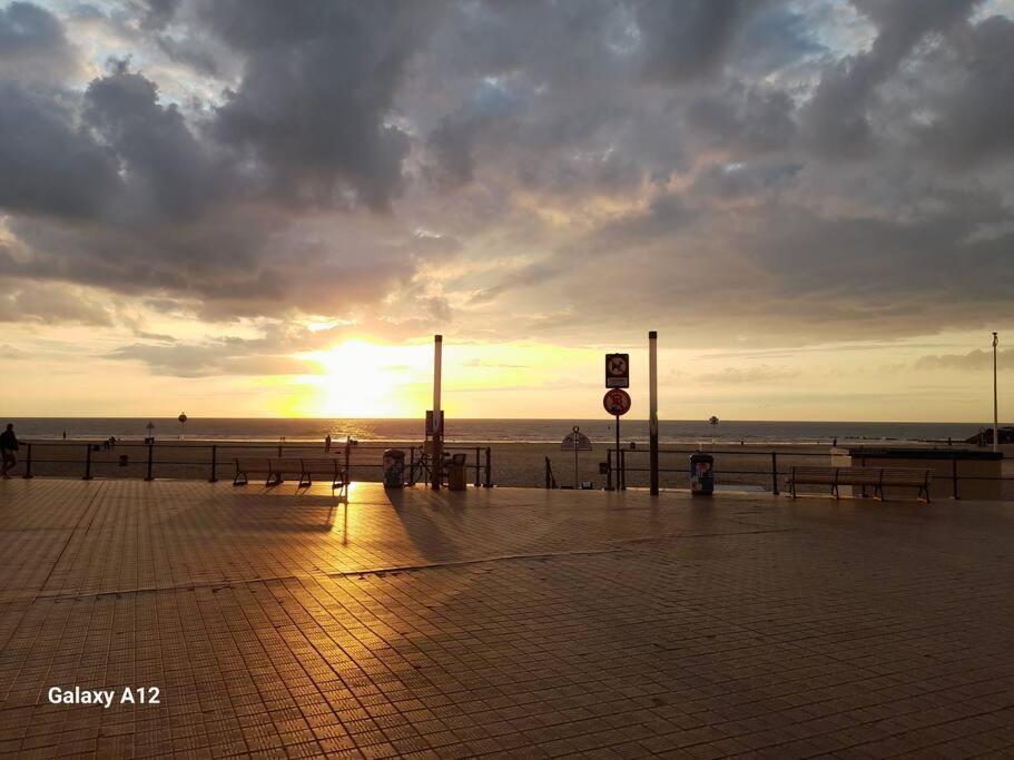 Suite Kursaal Met Zeezicht أوستيند المظهر الخارجي الصورة